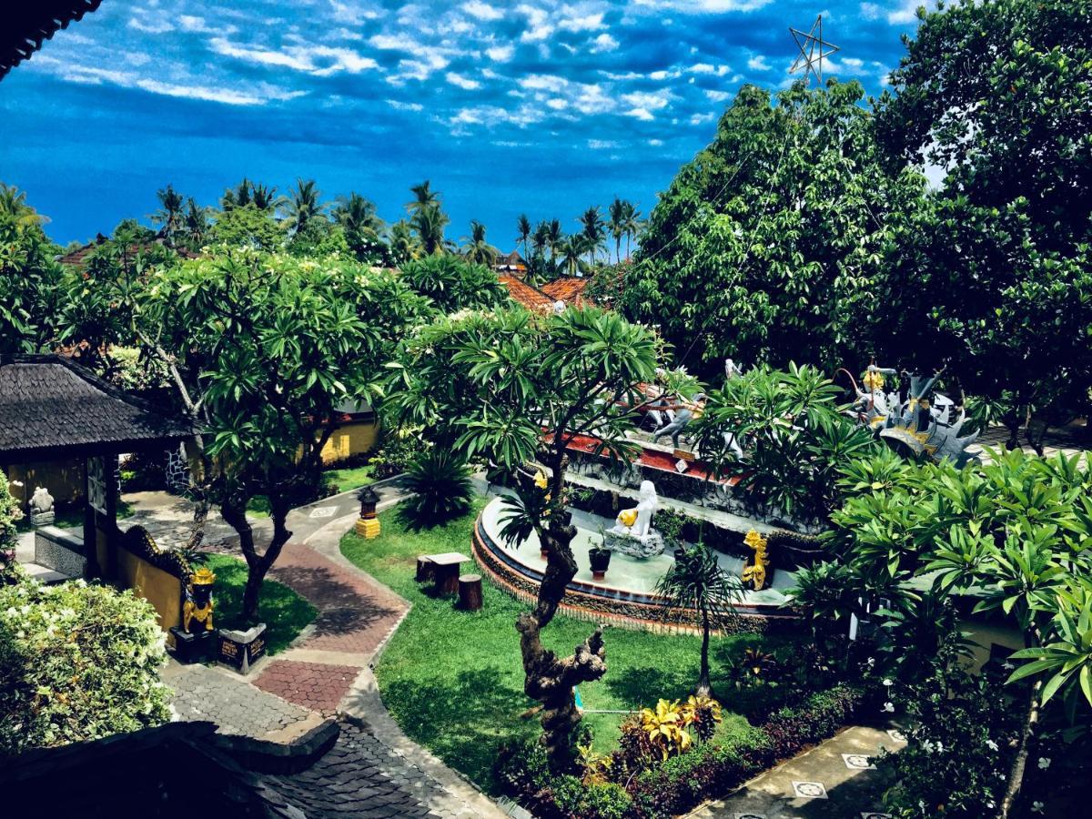 Bali Taman Beach Resort & Spa Lovina Pabean Buleleng エクステリア 写真