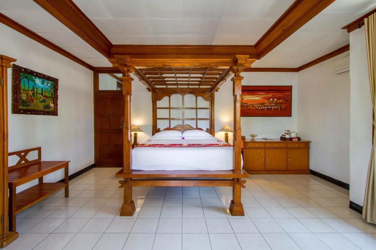 Bali Taman Beach Resort & Spa Lovina Pabean Buleleng エクステリア 写真