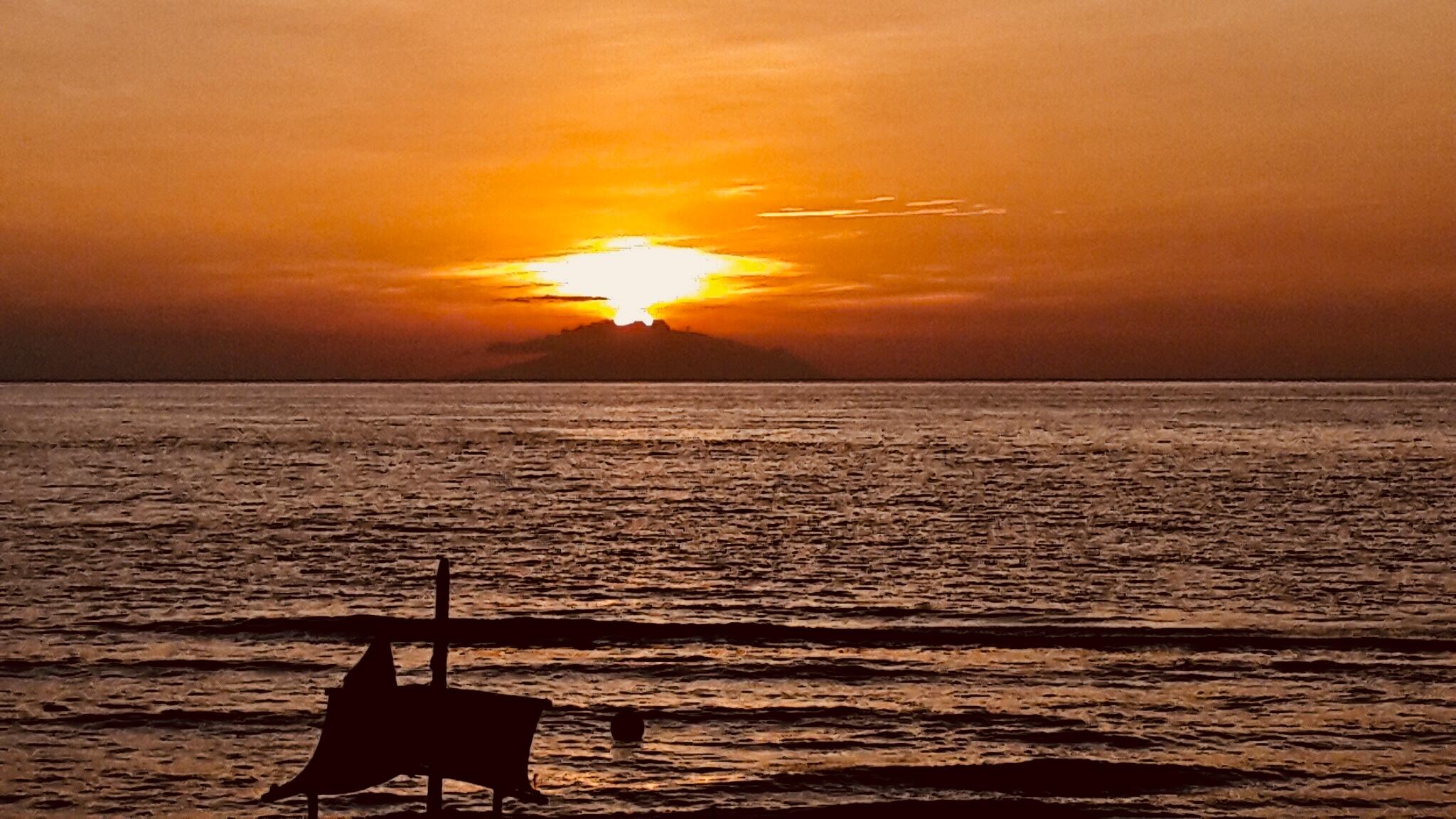 Bali Taman Beach Resort & Spa Lovina Pabean Buleleng エクステリア 写真