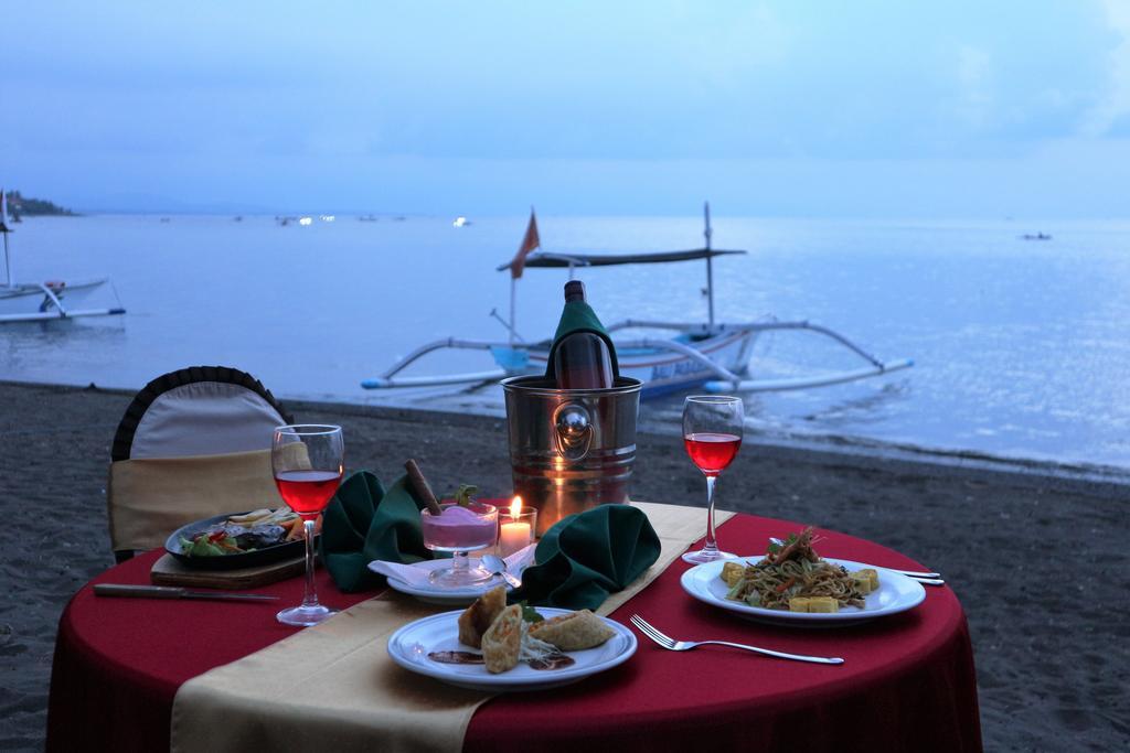 Bali Taman Beach Resort & Spa Lovina Pabean Buleleng エクステリア 写真