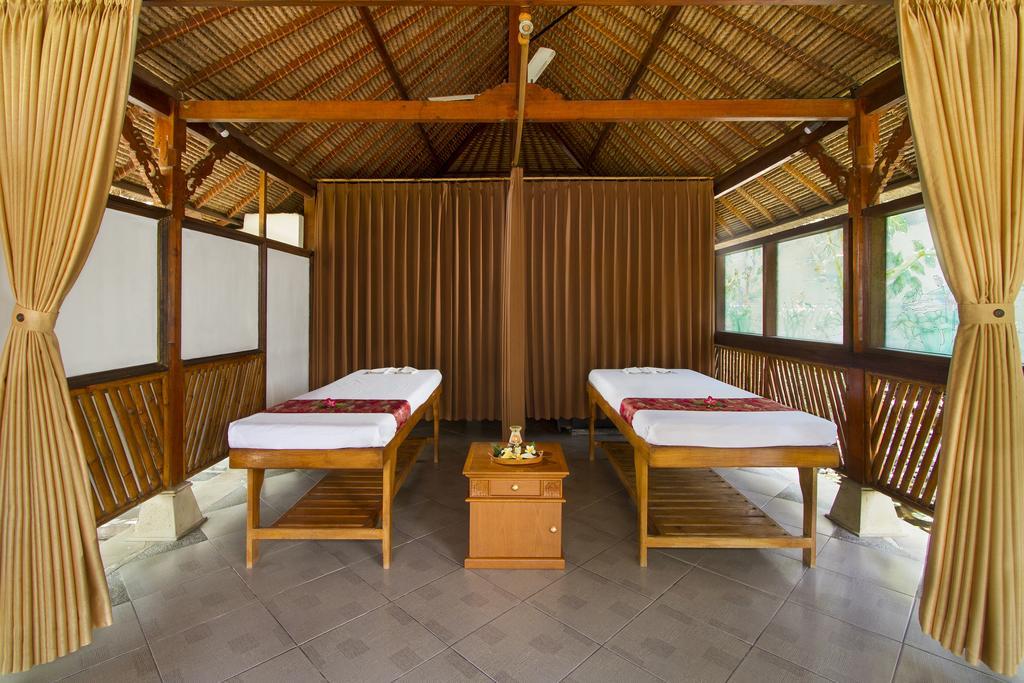 Bali Taman Beach Resort & Spa Lovina Pabean Buleleng エクステリア 写真