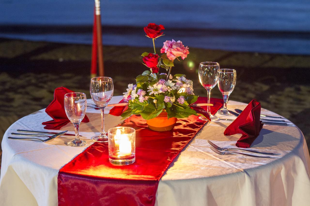 Bali Taman Beach Resort & Spa Lovina Pabean Buleleng エクステリア 写真